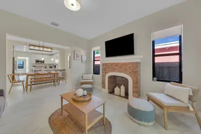 Image de Renovated Miami Home, Grill & Gym, Great location, 8 min Brickell, 10 mins Beach