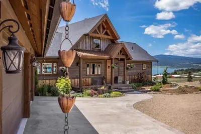 Image de Mountain Modern Family 6-Acre Luxury Home w/Lake View & Nearby Lake Access
