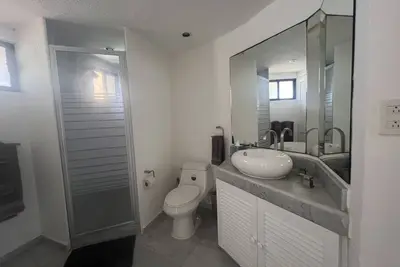 Image de Spacious Cancún Villa for 8 Guests with Lagoon Views and Private Pool