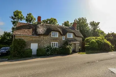 Image de Alice'S Cottage, pet friendly, with a garden in Burton Bradstock