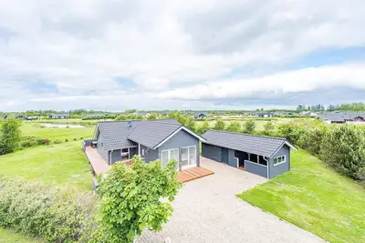 Image de Maison de vacances pour 8 a Tarm