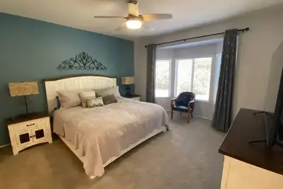 Image de Sunny Cul De Sac Oasis\n\n