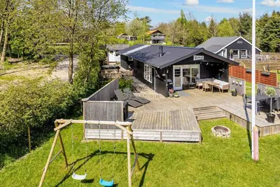 Image de Maison de vacances pour 6 a Højslev-By Traum