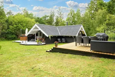 Image de Cottage lumineux avec bain a remous -- By Traum Ferienwohnungen