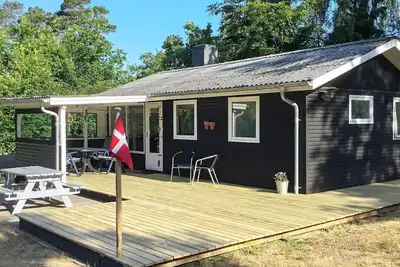 Image de Maison de vacances pour 6 a Rønde-By Traum