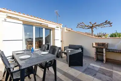 Image de Hsp76 Pavillon Studio Mezzanine climatisé avec piscine collective