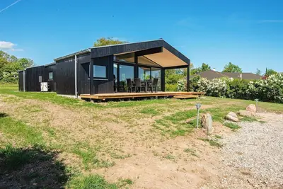 Image de Maison de vacances pour 6 a Rønde-By Traum