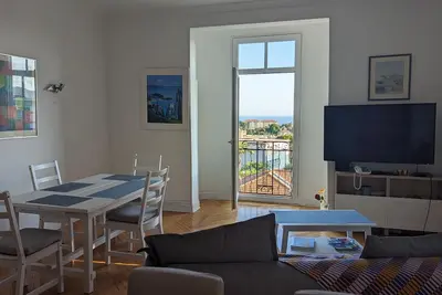 Image de Gorgeous views: Sea & Cimiez/Matisse Museum/Regina \n\nBright+Calm+Charming+Cosy