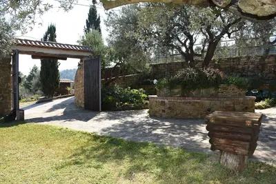 Image de Maison en pierre avec vue imprenable sur la mer