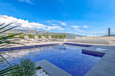 Image de Villa One Villa with pool, sea view and balcony - Villa One