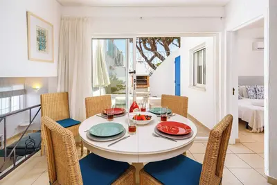 Image de Cativante Villa - Bright, Two Floor Villa