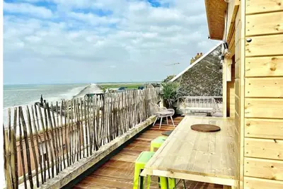 Image de Appartement avec très grande terrasse vue sur la mer pour six personnes