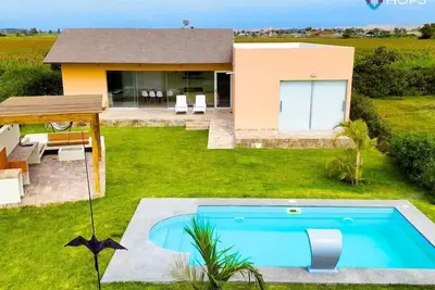 Image de Hop CancĂşn hermosa casa de playa