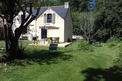 Image de La Maison au Cœur de la Forêt. Maison Cosy, Avec Cheminée, au Cœur D'un Bois
