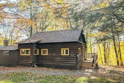 Image de Rustic Retreat / Fireplace / Casino / Camelback - Close to everything!