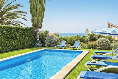Image de Villa Sonrisa - Trois Chambres Villa, Couchages 6