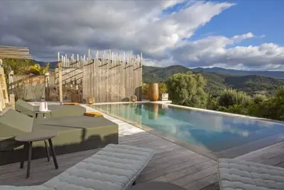 Image de NOUVEAUTÉ! Villa de charme, à 2 minutes de la rive sud de Porticcio