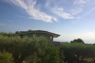 Image de Villa with veranda overlooking the sea and breathtaking sunset The Cape Cliff