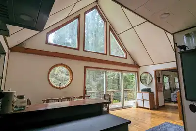 Image de Peaceful getaway w/ modern comforts - Great for families, groups & nature lovers