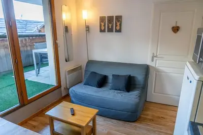 Image de 200m du centre station, 1er étage, vue vallée/exceptionnelle, piscine, balcon, télévision