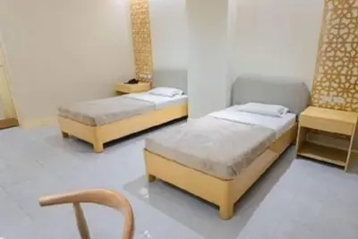 Image de Vibrant Studio in the Heart of Tacloban. Enjoy it!