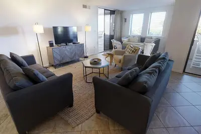 Image de Jetty View at Jetty East! Three Bedroom/Two Bathroom Unit! One Free Beach Chair