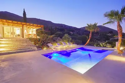 Image de Www. Baglioridisicilia. Com - February/March - Discover Our Villas With Pool