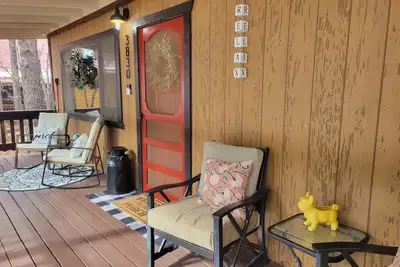 Cozy Cabin in Pinetop Lakes County Club