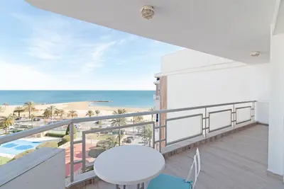 Image de Global Properties: Apartment with terrace and incredible sea views