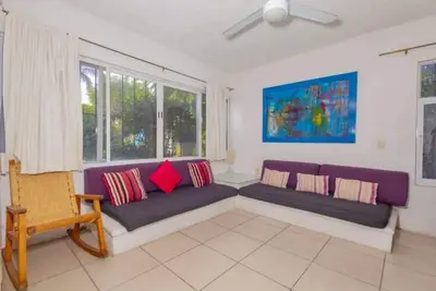 Image de New! Bamboo La Primavera Alberca & Family