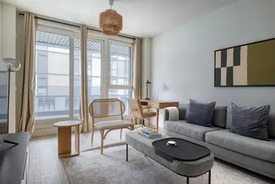 Image de Roomy Ventilla 2br w/ Swimming Pool, Doorman & Elevator, by Blueground