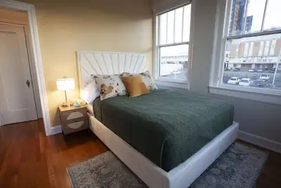 Image de Greyhound Inn - Deluxe Queen Suite