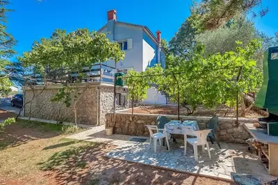 Image de Maison de vacances avec parking Kornic, Krk (K-22216)
