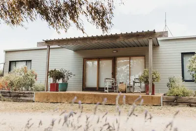 Image de A tranquil 40 acre olive grove, comfort inside, fire pit & hot tub outside