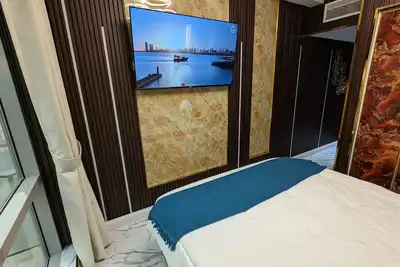 Image de Appartement de vacances confortable avec 2 chambres en bord de mer à Marjan.