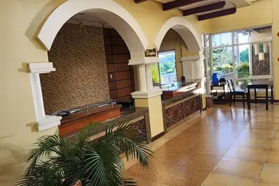 Image de Hotel Palacio\n10Minutes away from the airport, 26 Rooms ready &waiting for you. .