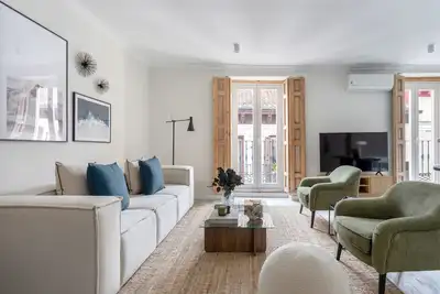 Image de Amplio Apartamento a Pocos de Paseo del Prado