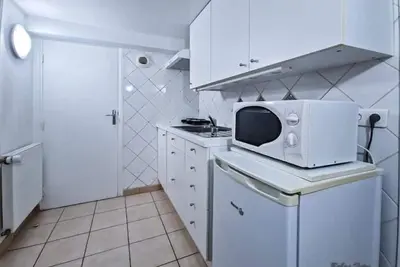 Image de J2 Studio 3 lits en Rez de jardin + parking