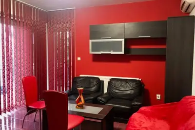 Image de Joy City Stay Martirilor Giroc 4