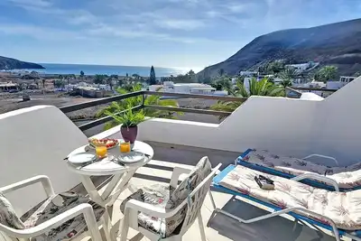 Ferienwohnung Aurora in Giniginamar, Meerblick, Gemeinschaftspool