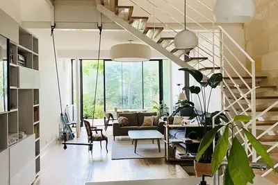 Image de Maison Spacieuse Avec Jardin