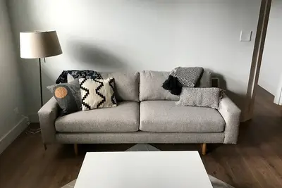 Image de Amazing 3 Bedroom Apt, Just Blocks from Downtown!