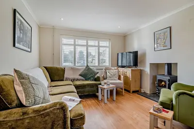 Image de Cosy, excellently located, dog friendly - Ways End