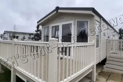 Image de 8 Berth Luxury holiday home at Tattershall Lakes. Private Hot-Tub. Pet Friendly