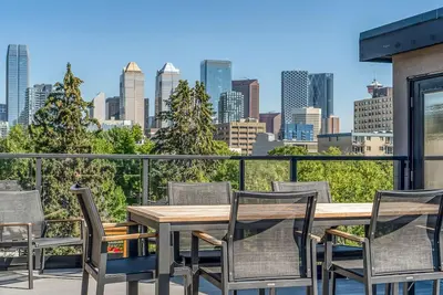 Image de Luxury Townhouse, Top Patio Downtown Views + Elevator