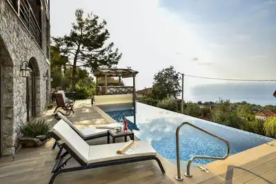 Image de Villa Mudo - Quatre Chambres Villa, Couchages 8