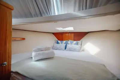 Image de Stay in a Yacht: Your Exclusive Retreat in Algarve