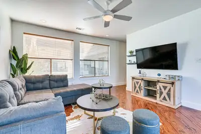 Image de Pet-Friendly Houston Townhome: 2 Mi to Downtown