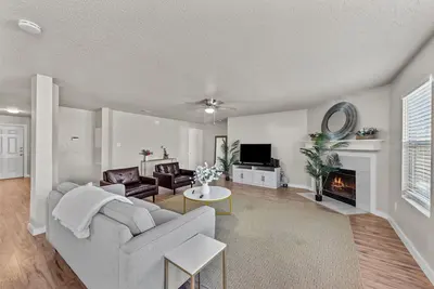 Cozy Oasis in McKinney: Your Home Away from Home