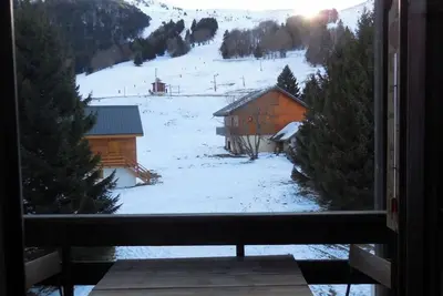Image de Appartement 'Duplex Station Alpe Du Grand Serre' avec vue montagne, terrasse privée et Wi-Fi